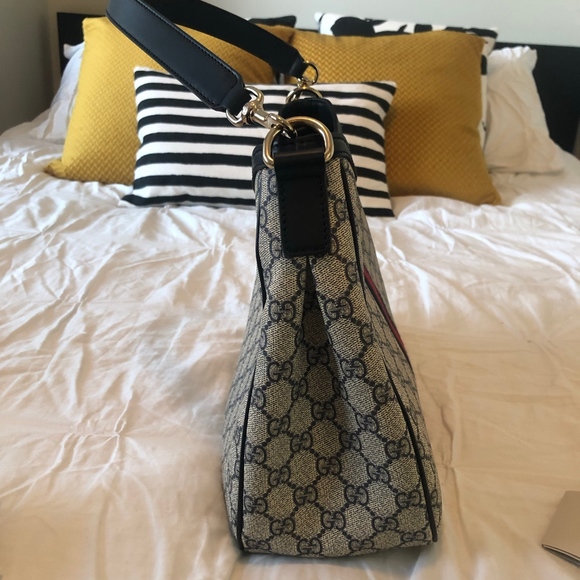 Gucci Canvas Shoulder Hobo Bag - Picture 3 of 3